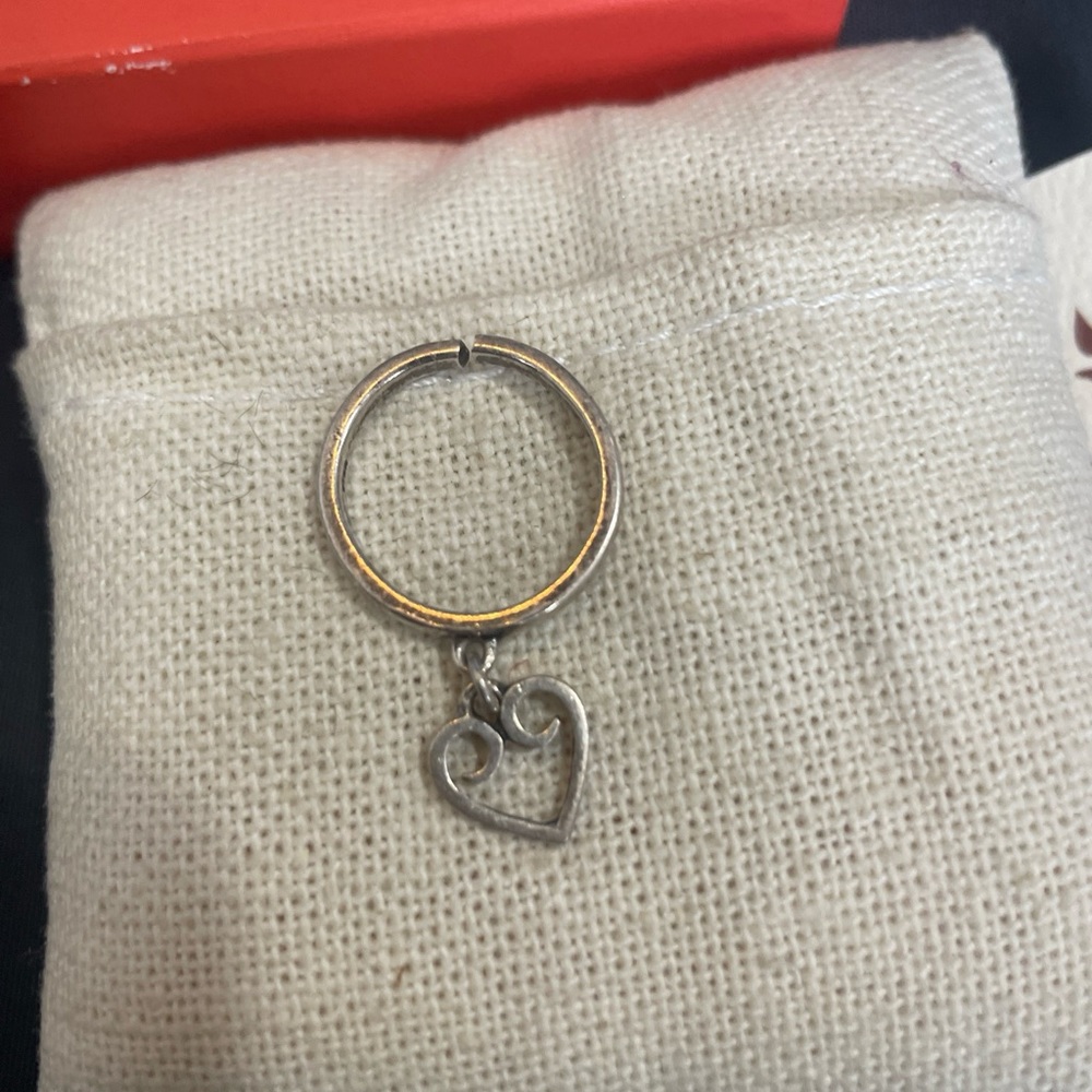 James Avery Sterling Silver SCROLLED Heart Charm Ring